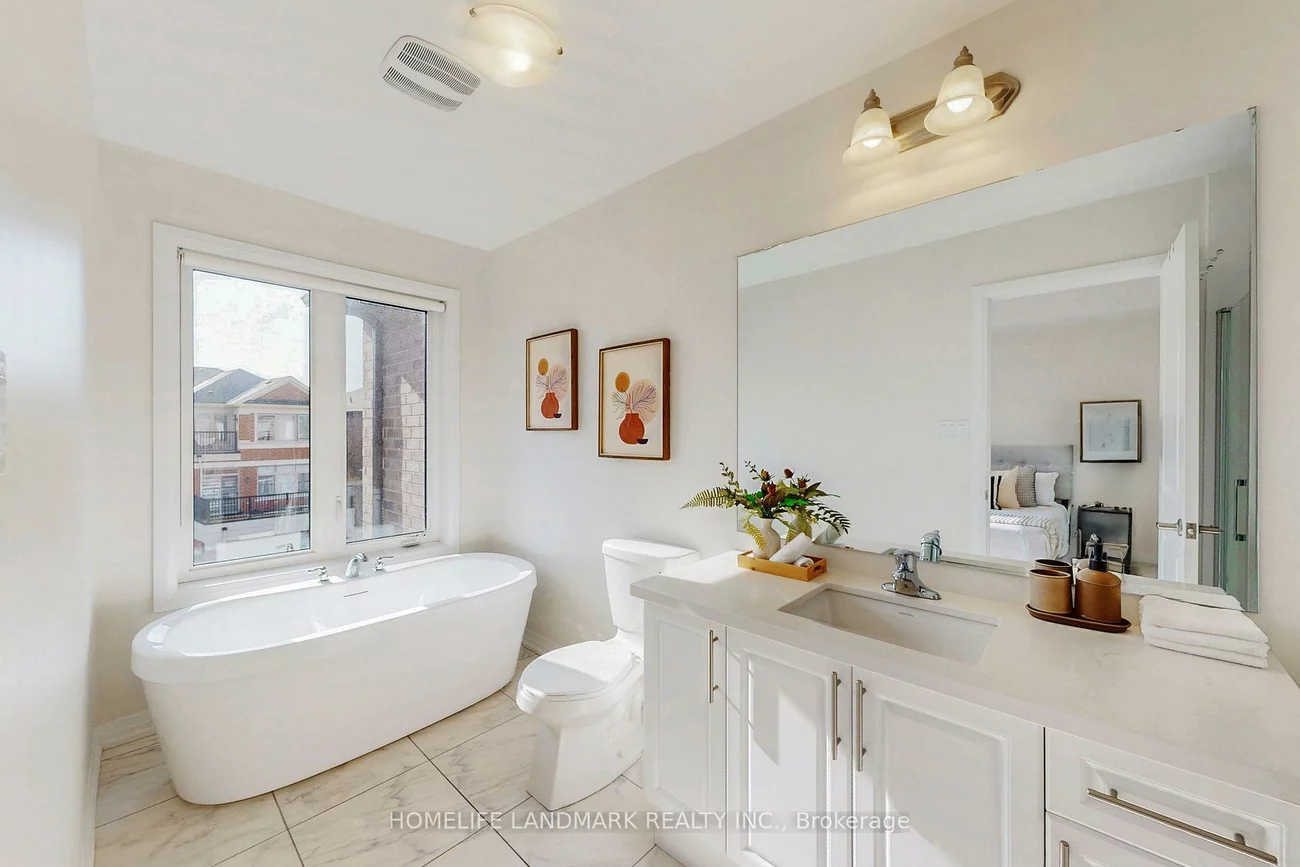 32, Sissons, Cedar Grove, Markham