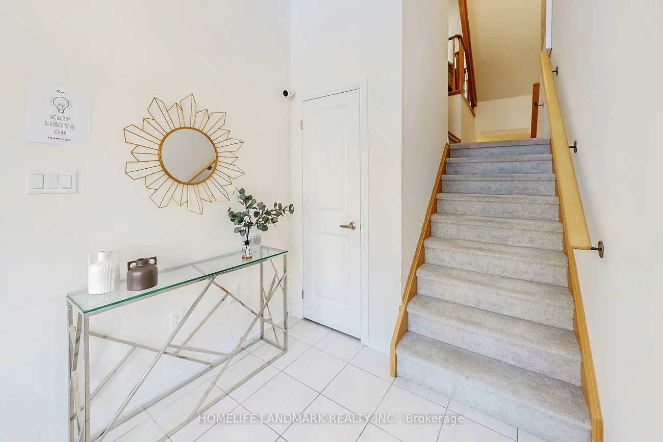 32, Sissons, Cedar Grove, Markham