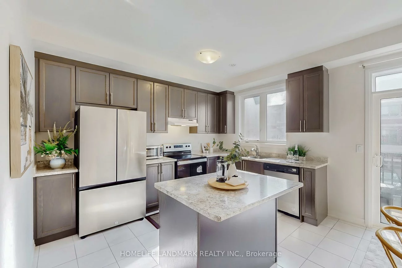 32, Sissons, Cedar Grove, Markham