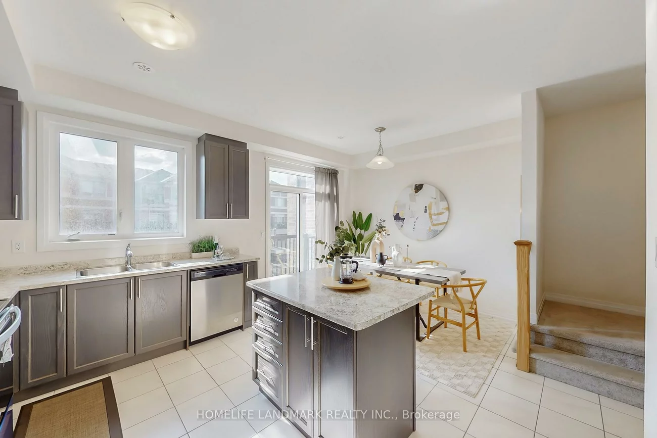 32, Sissons, Cedar Grove, Markham