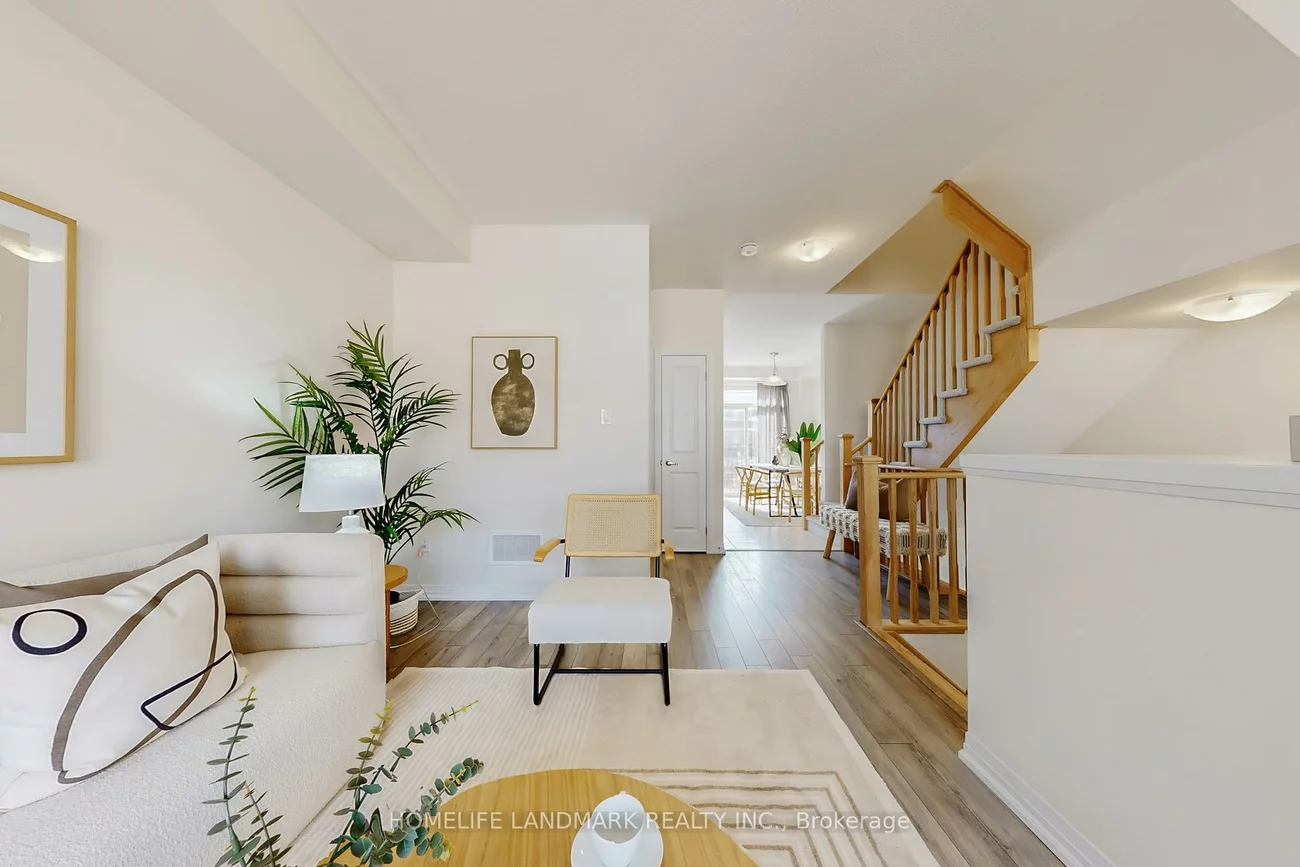 32, Sissons, Cedar Grove, Markham
