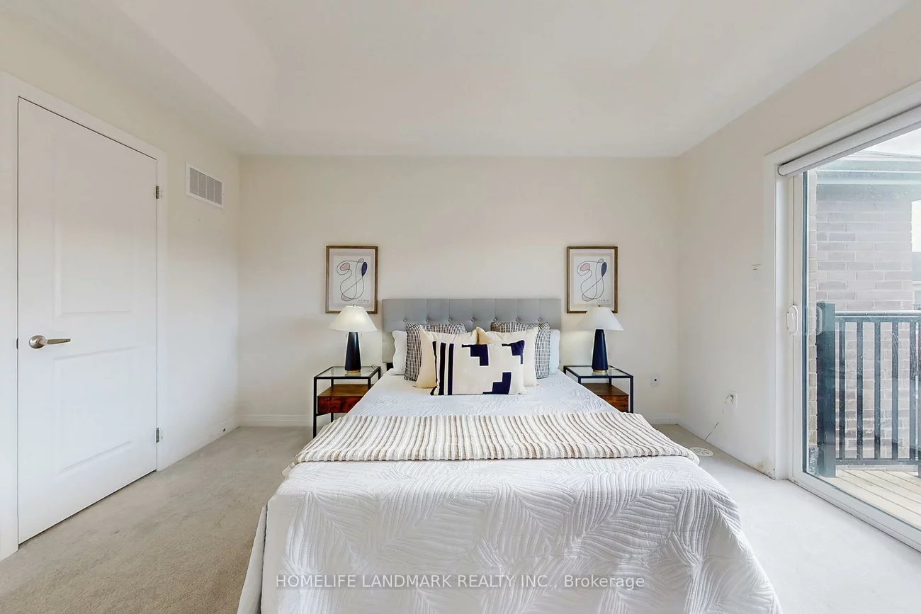 32, Sissons, Cedar Grove, Markham