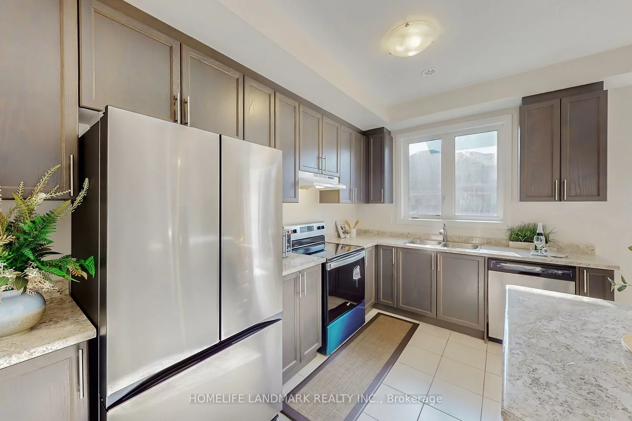 32, Sissons, Cedar Grove, Markham
