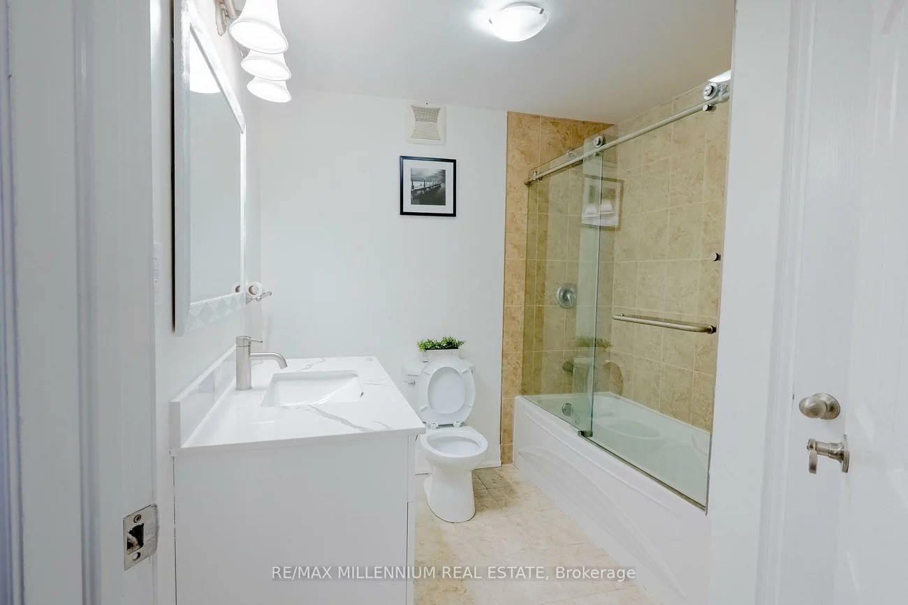 1, Bracknell, Berczy, Markham