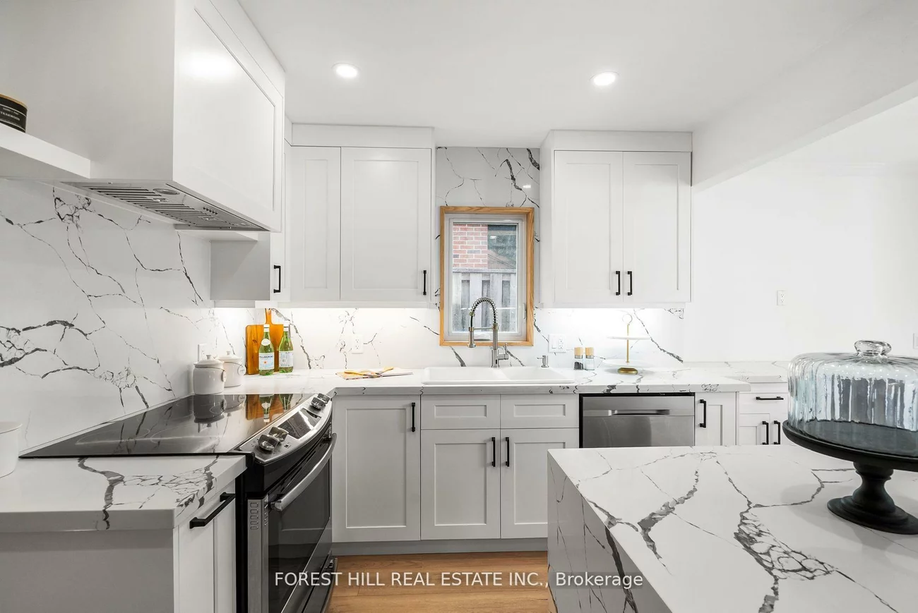3, Saunders, Aileen-Willowbrook, Markham
