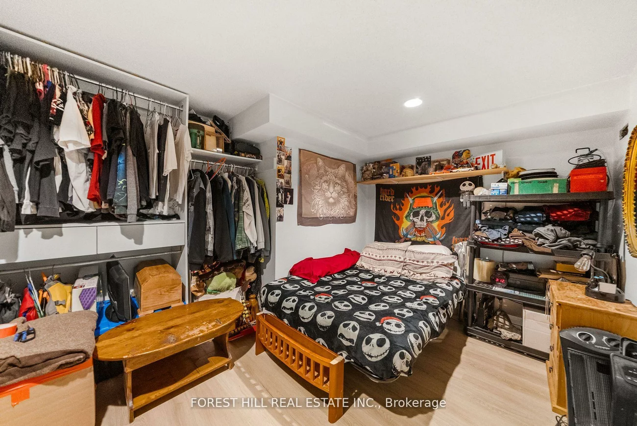 3, Saunders, Aileen-Willowbrook, Markham