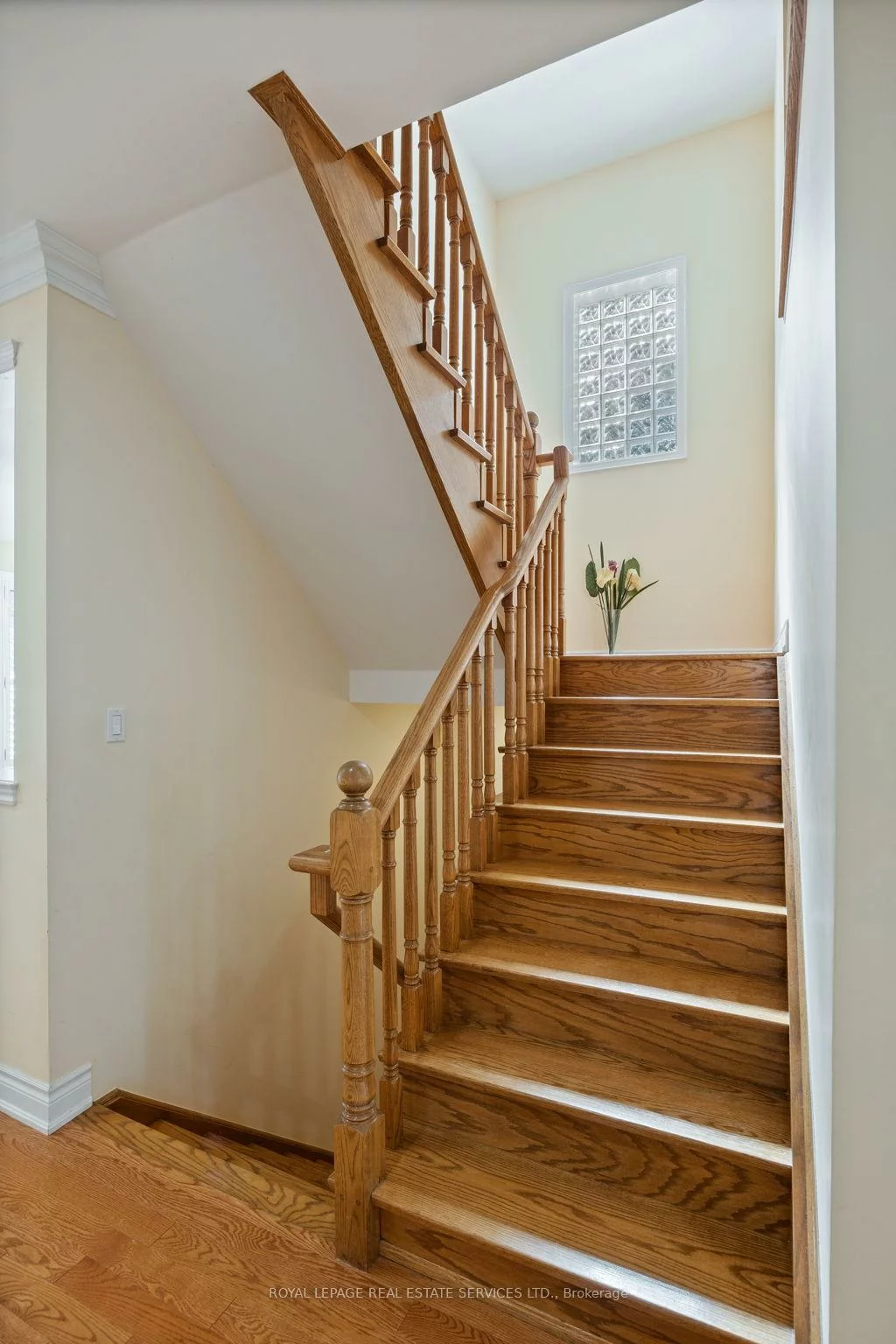 96, Bradgate, Thornlea, Markham