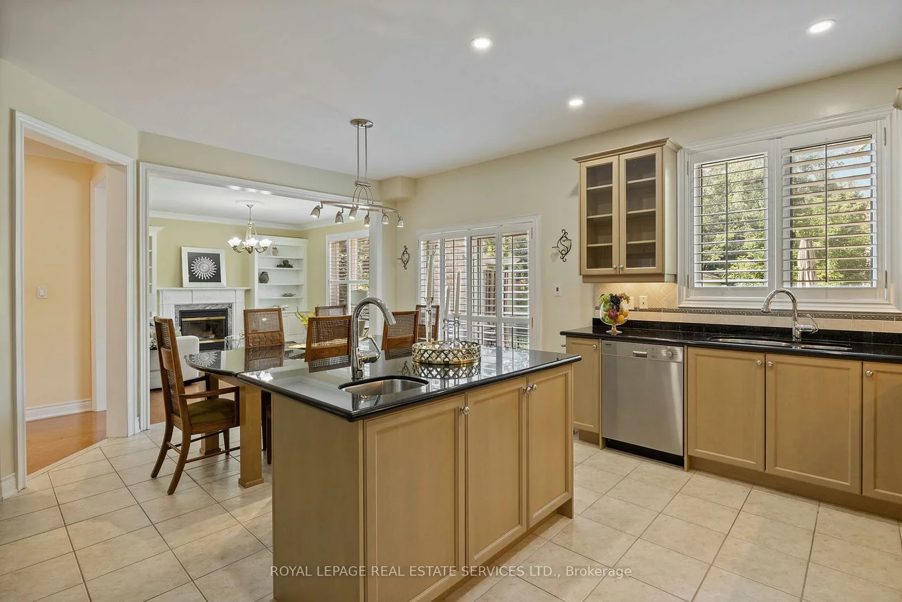 96, Bradgate, Thornlea, Markham