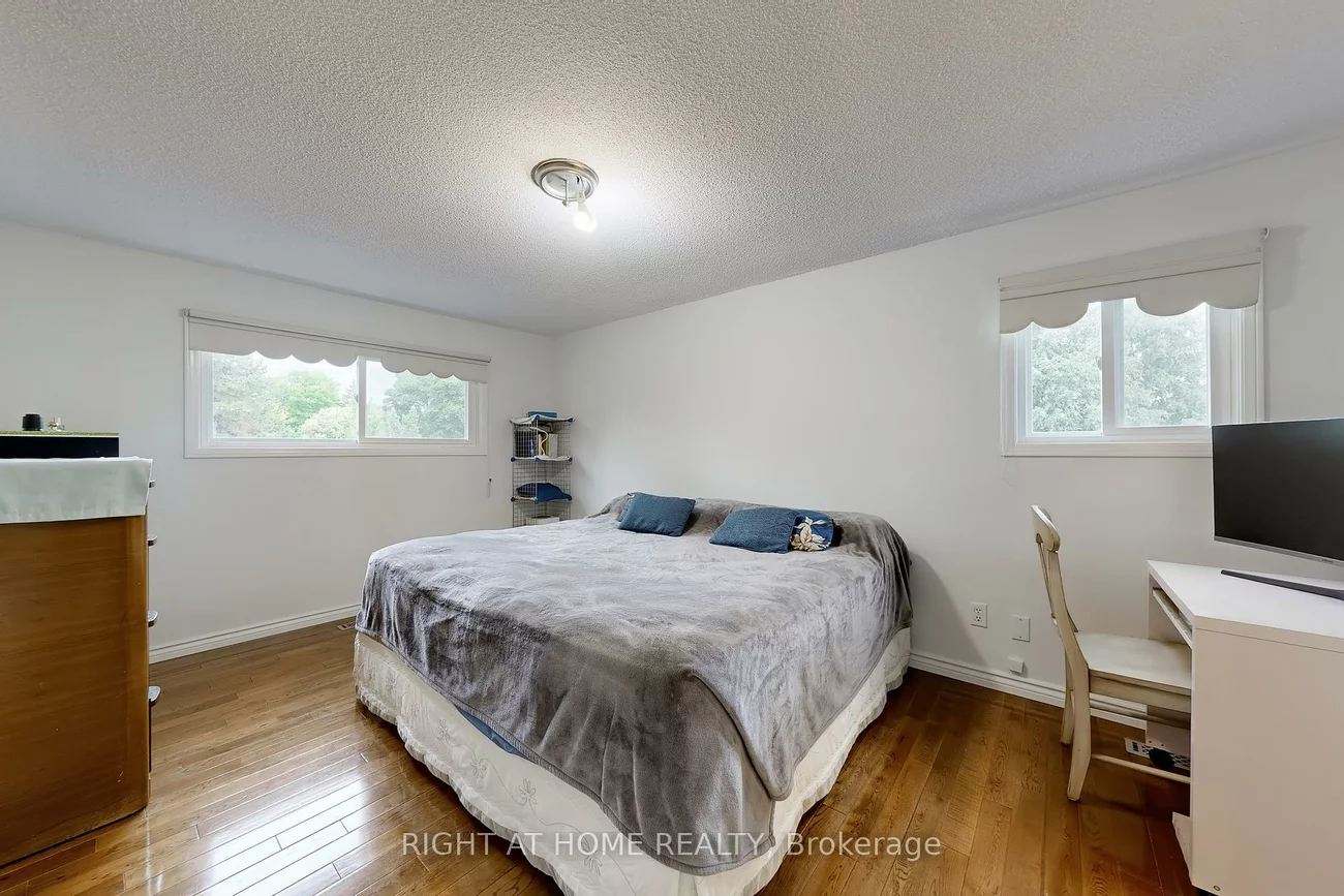 52, Breckonwood, Aileen-Willowbrook, Markham