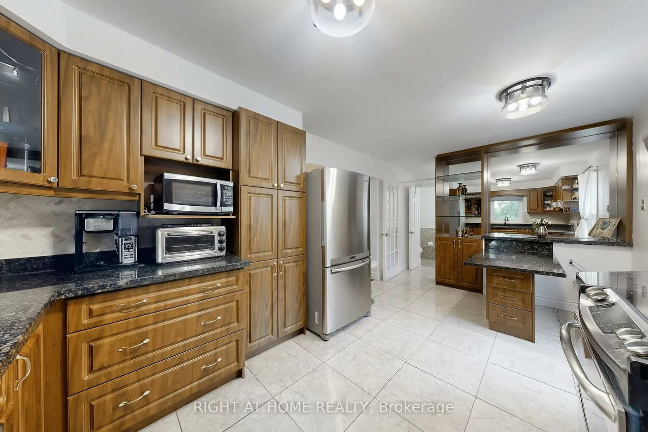 52, Breckonwood, Aileen-Willowbrook, Markham