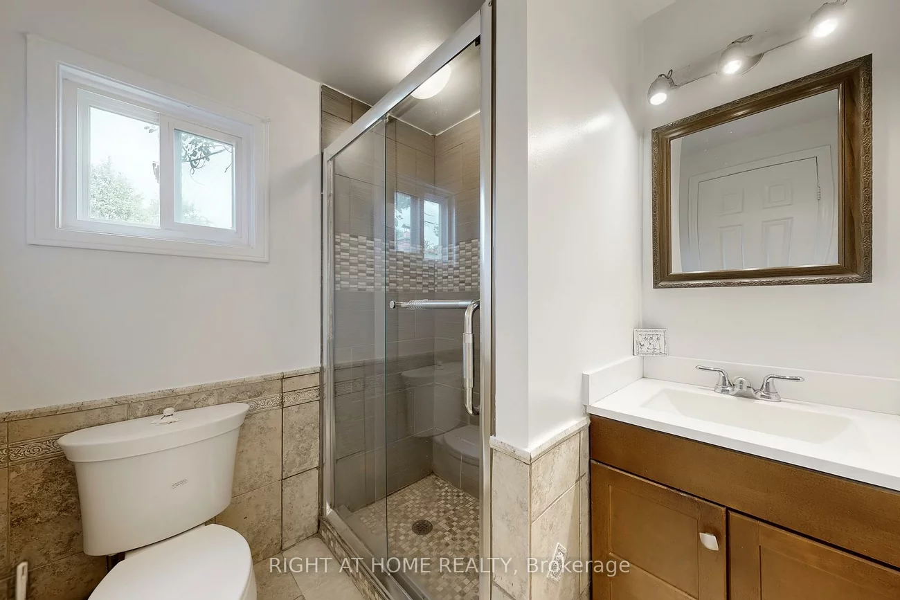 52, Breckonwood, Aileen-Willowbrook, Markham