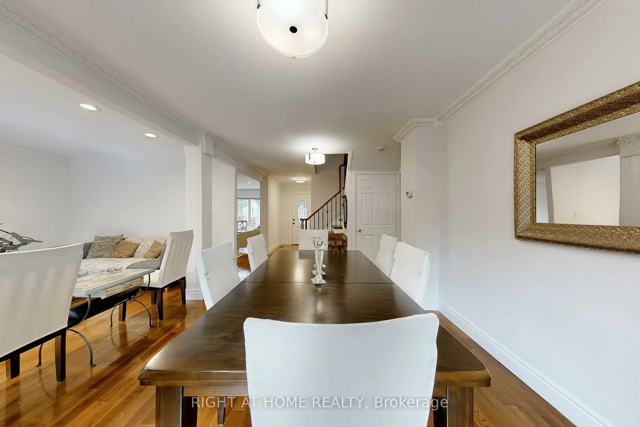 52, Breckonwood, Aileen-Willowbrook, Markham