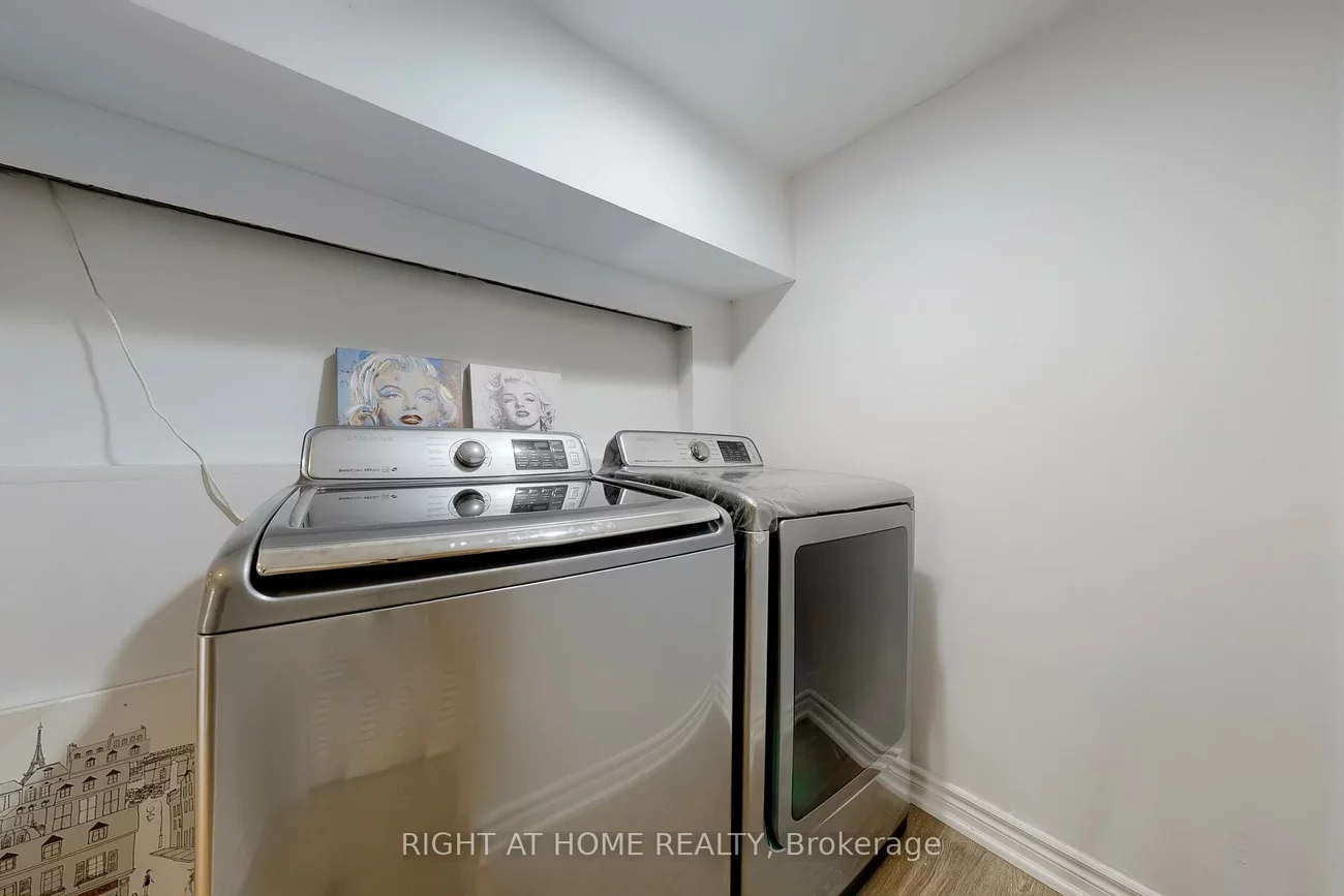 52, Breckonwood, Aileen-Willowbrook, Markham