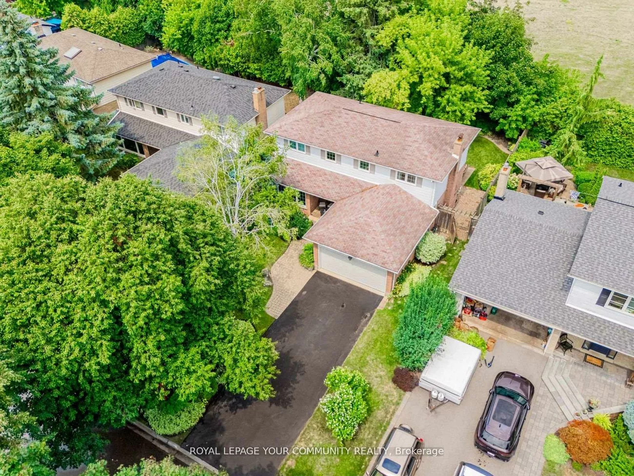 10, Banquo, Royal Orchard, Markham