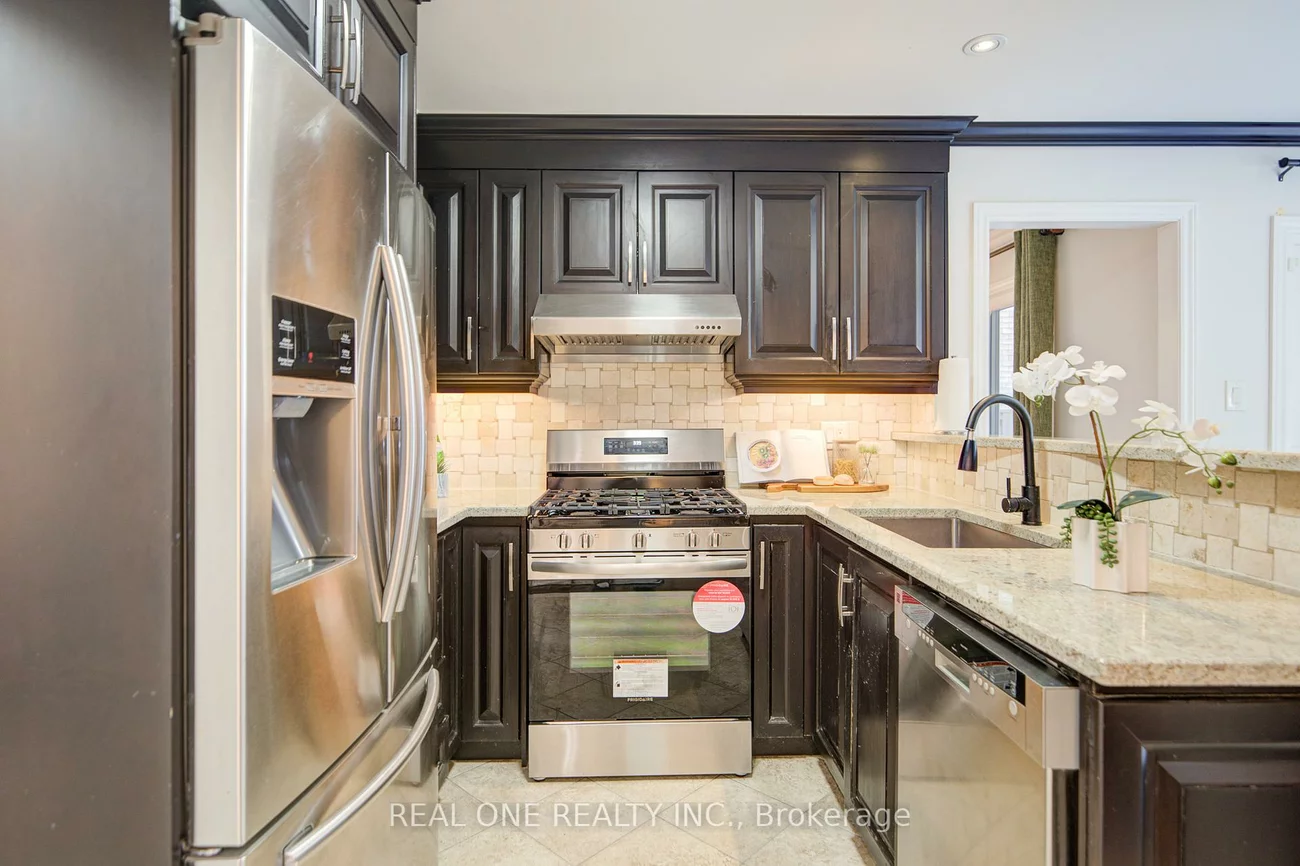 58, Elson, Middlefield, Markham