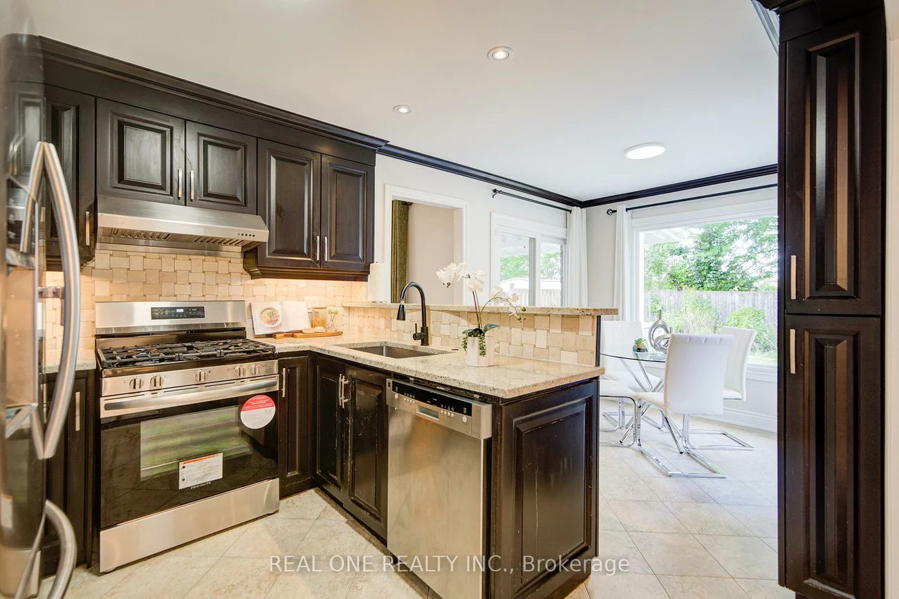 58, Elson, Middlefield, Markham