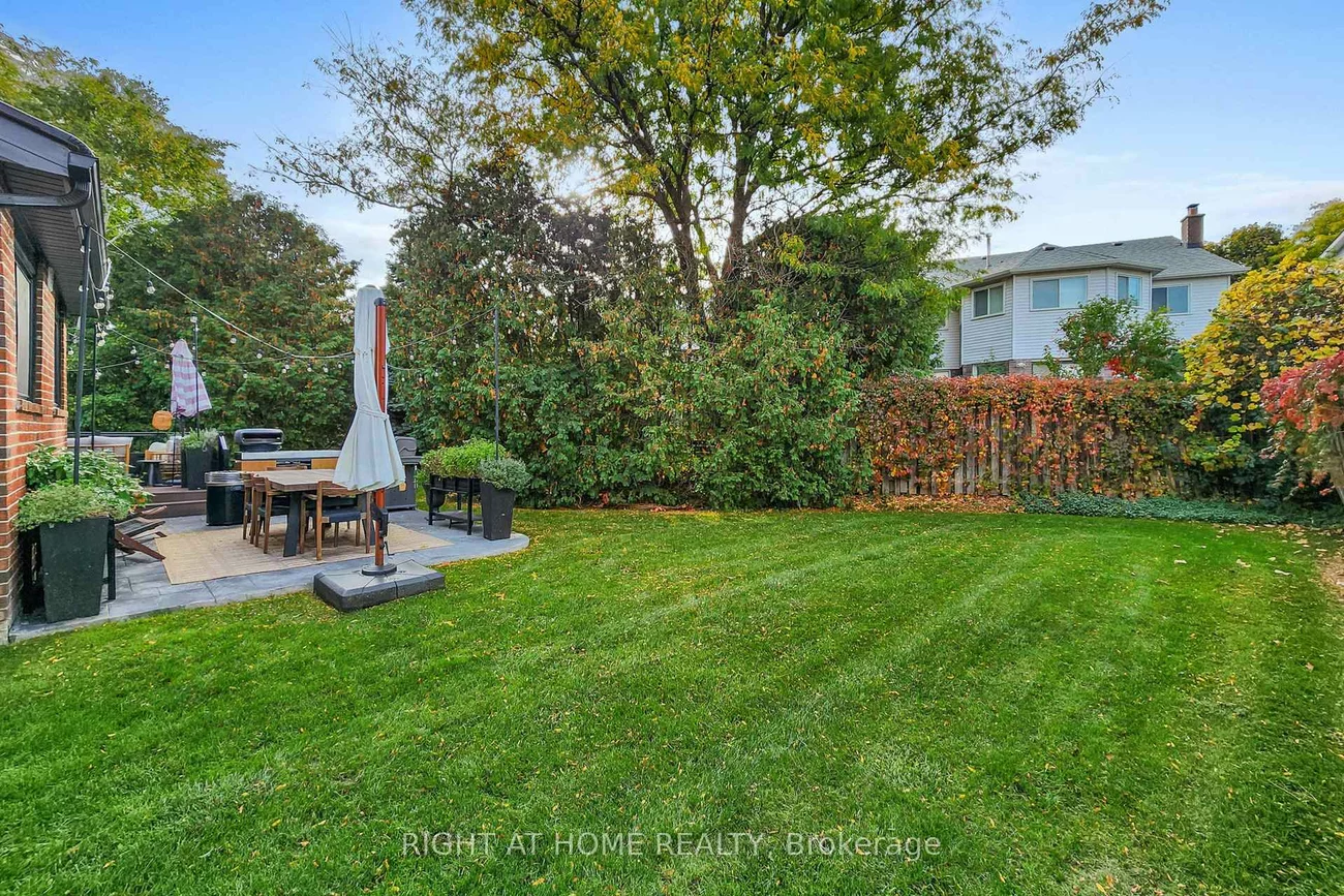 24, Cummings, Thornlea, Markham