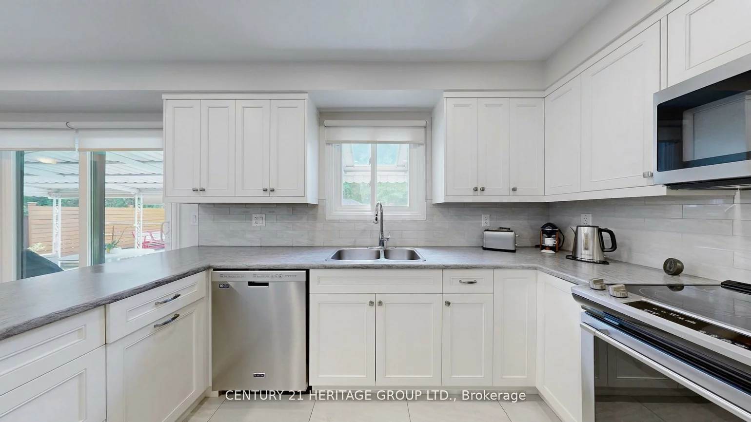 280, Henderson, Royal Orchard, Markham