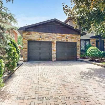 280, Henderson, Royal Orchard, Markham