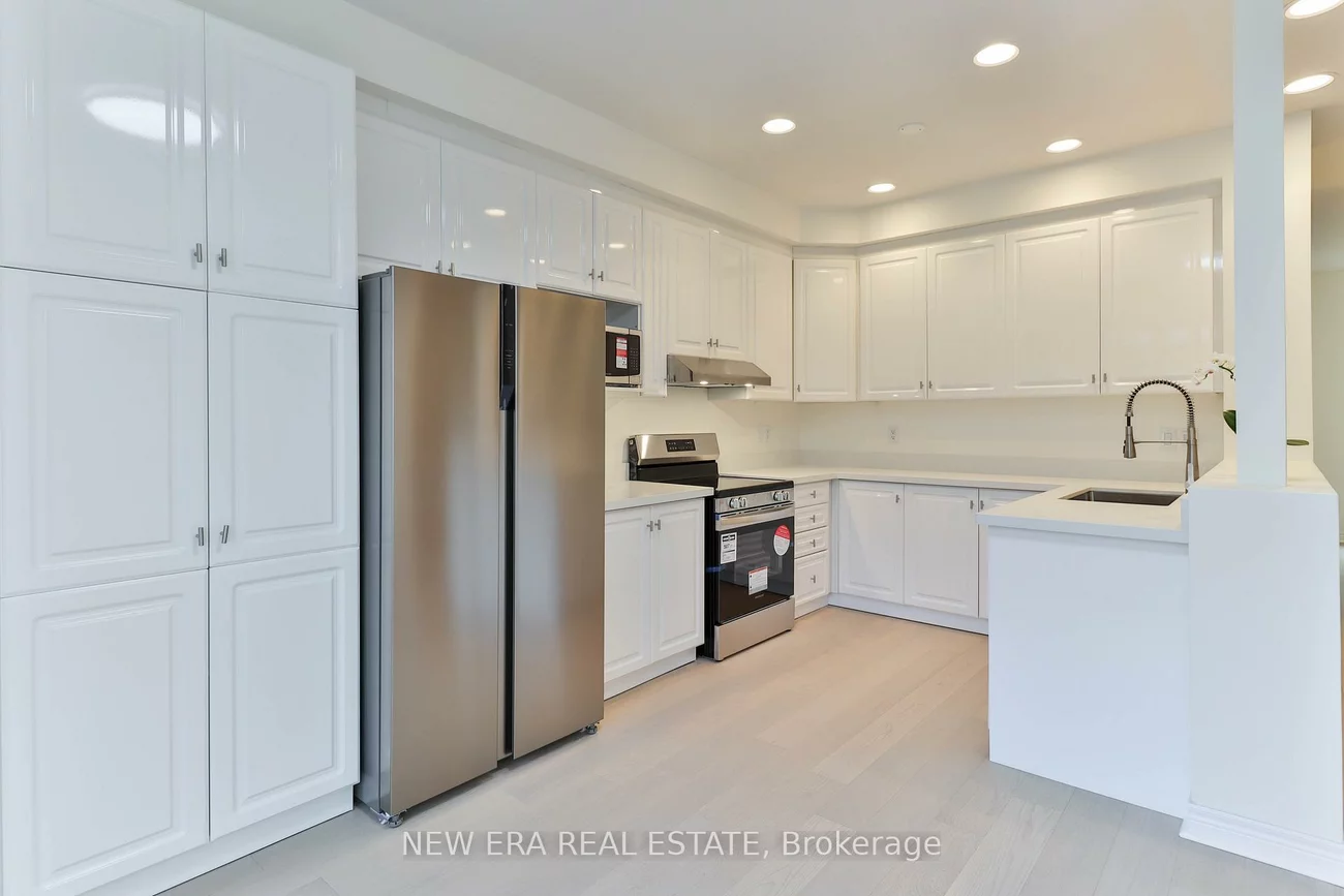 3, Sharon Lee, Berczy, Markham