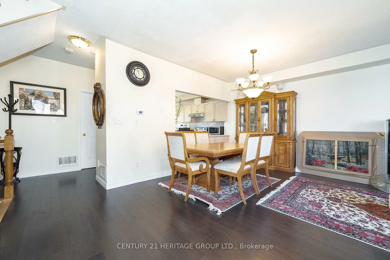 18, Orchid, Commerce Valley, Markham