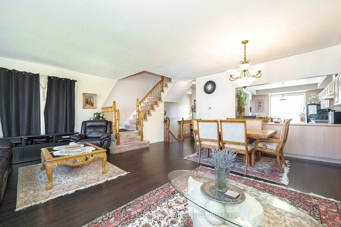 18, Orchid, Commerce Valley, Markham