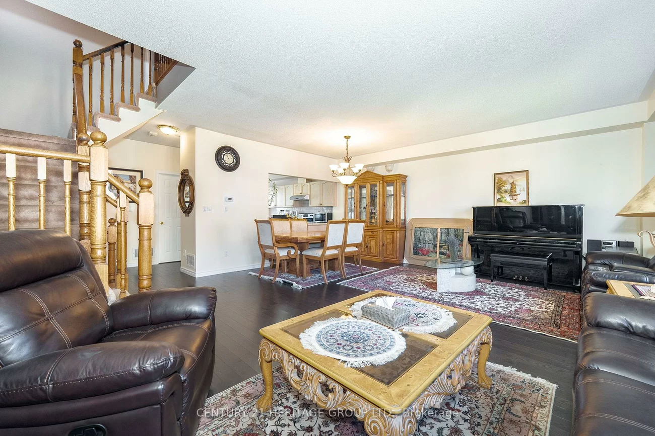 18, Orchid, Commerce Valley, Markham