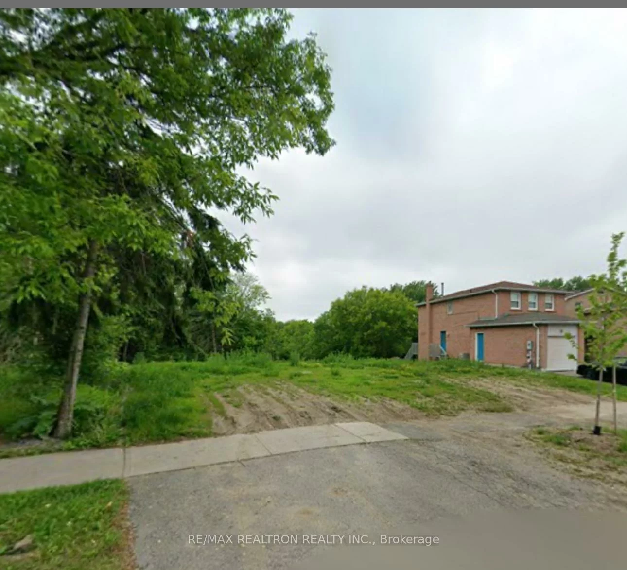 50, Snider, Old Markham Village, Markham