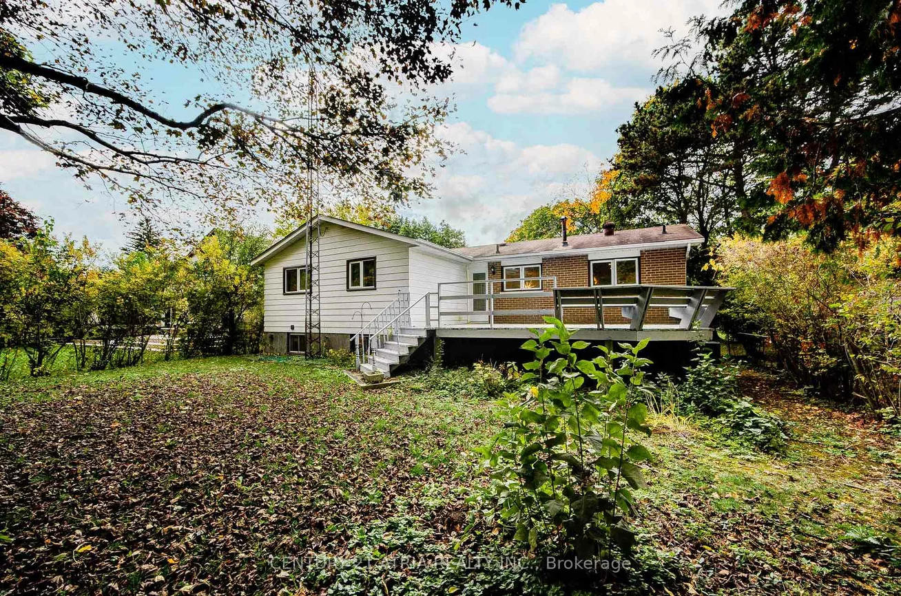 33, Sir Brandiles, Markham Village, Markham