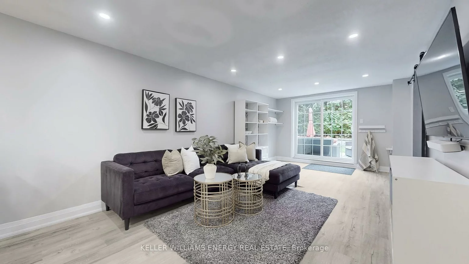 29, Fry, Markham Village, Markham