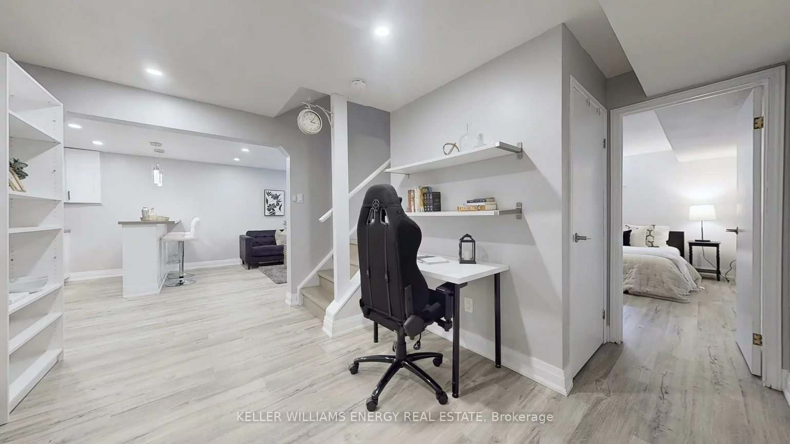 29, Fry, Markham Village, Markham