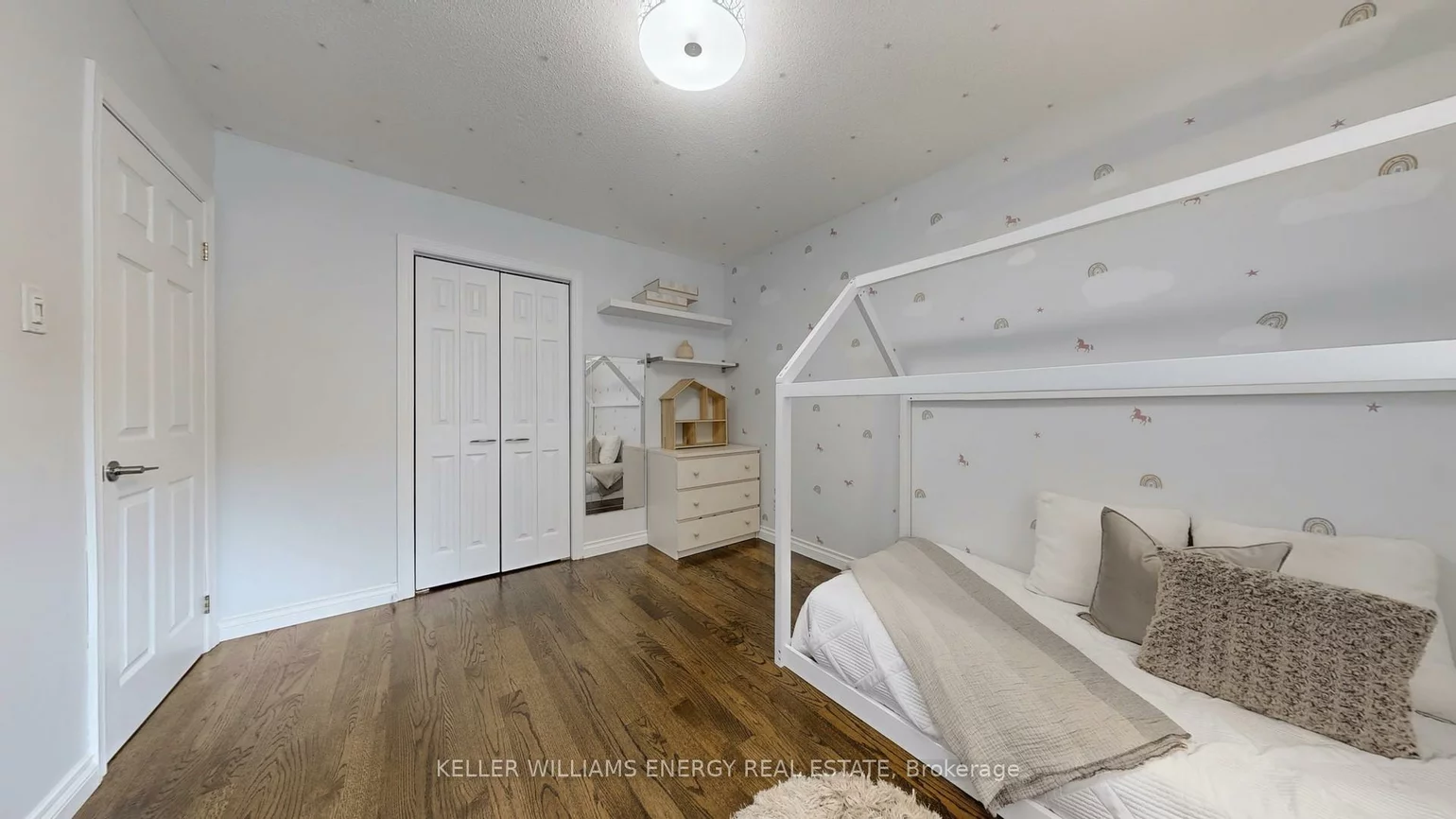 29, Fry, Markham Village, Markham