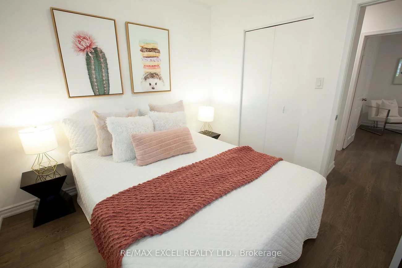 33, Alanadale, Bullock, Markham