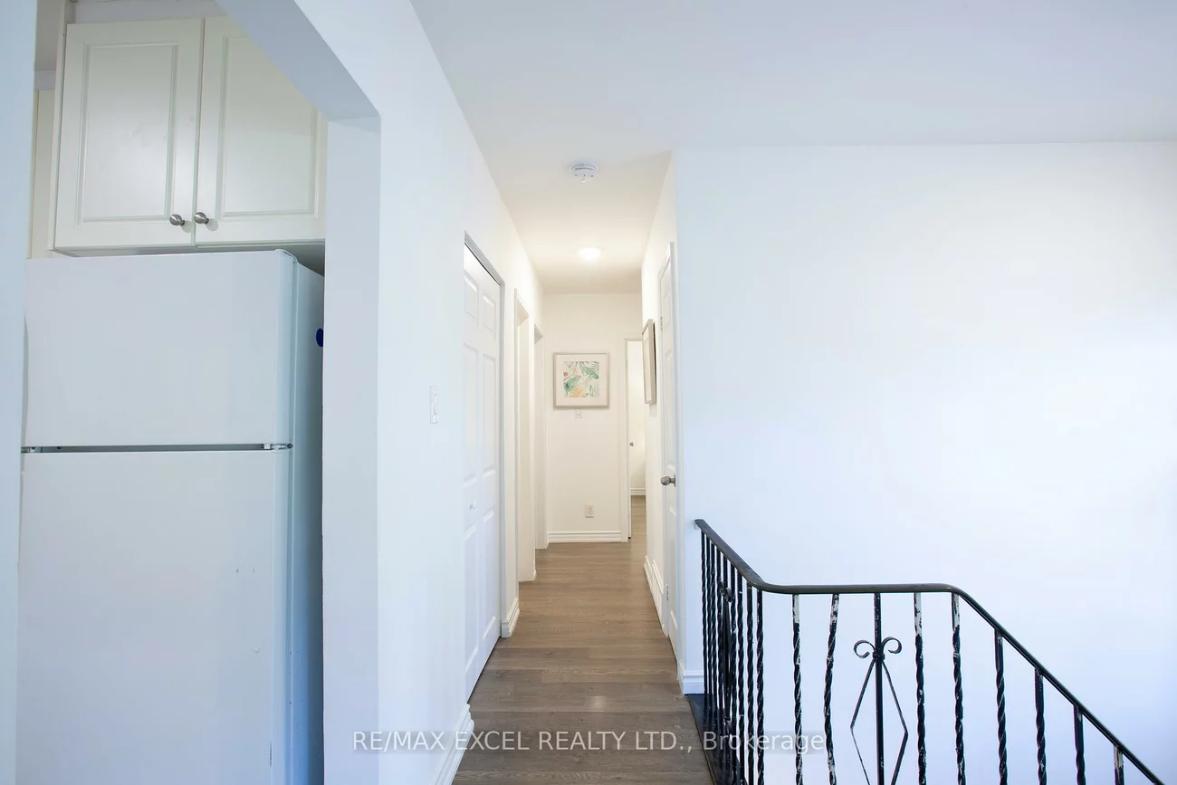 33, Alanadale, Bullock, Markham