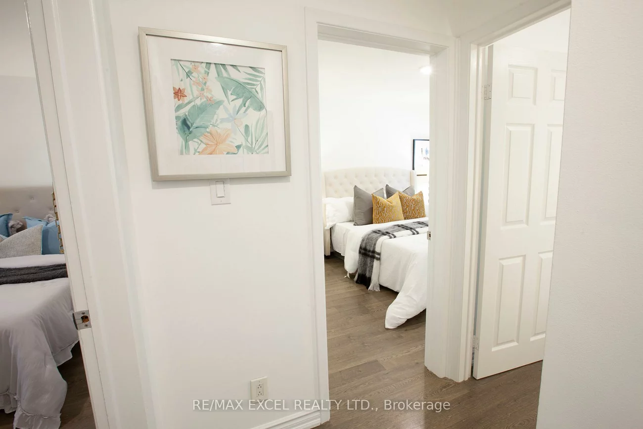 33, Alanadale, Bullock, Markham