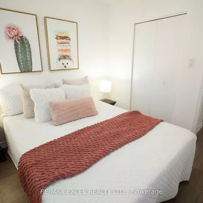 33, Alanadale, Bullock, Markham