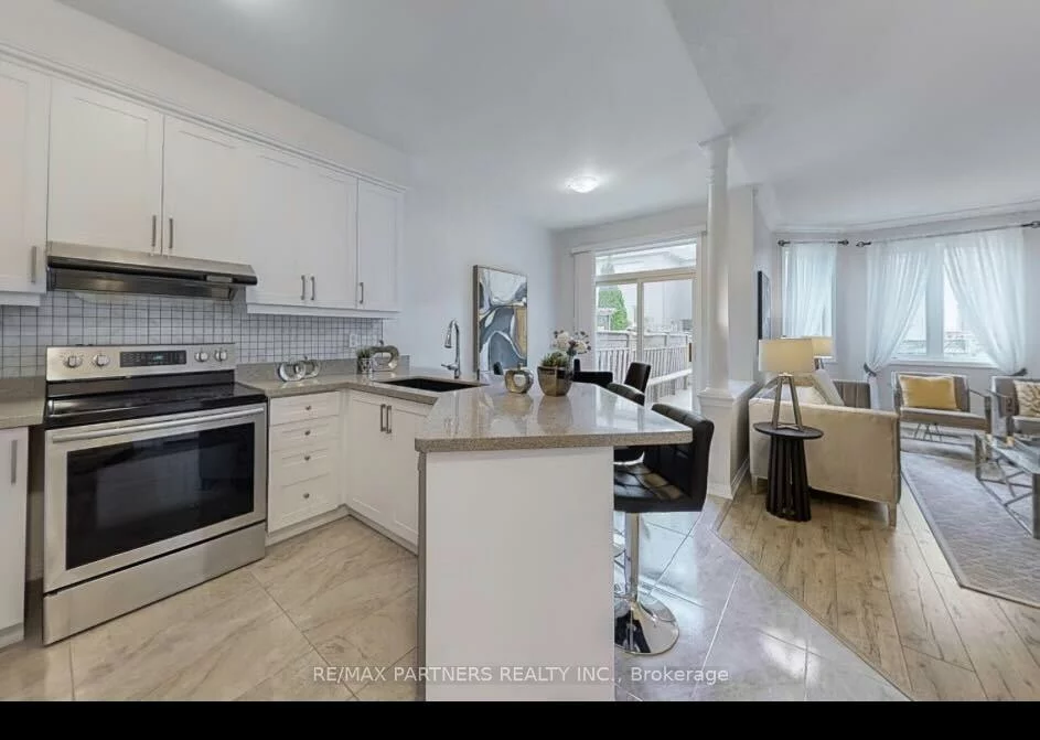 10, Whitford, Cachet, Markham