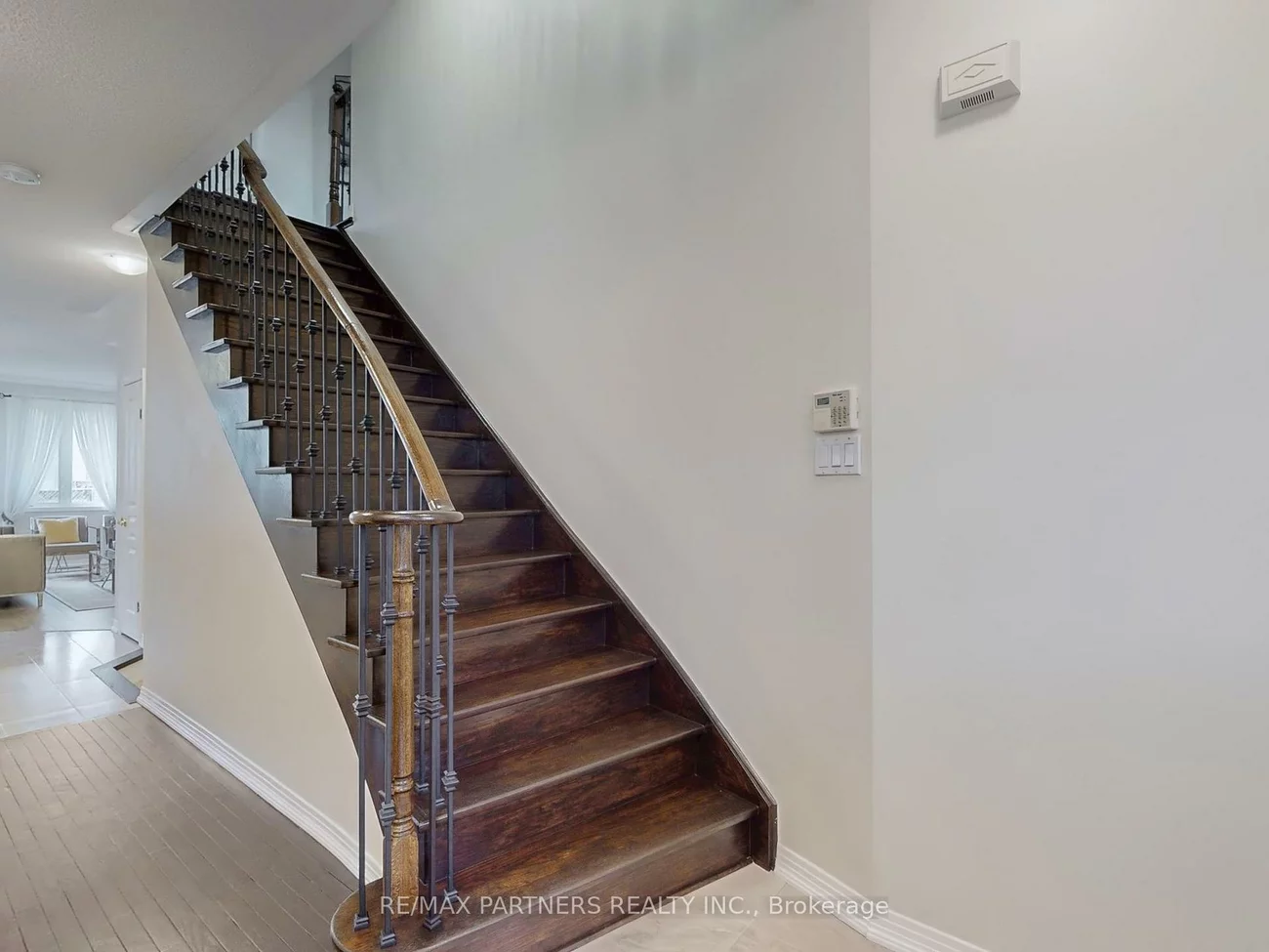 10, Whitford, Cachet, Markham