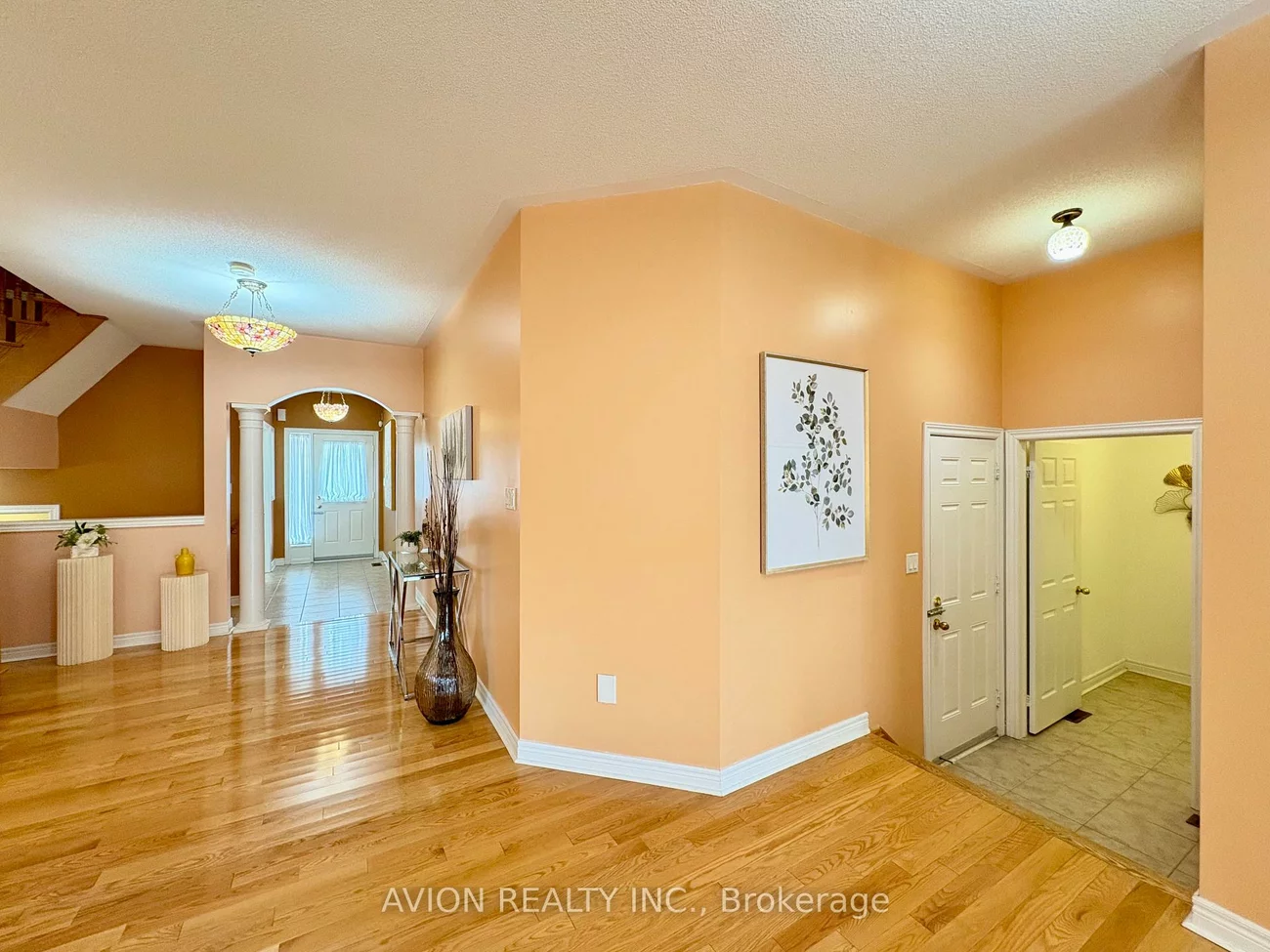 9, Outerbrook, Greensborough, Markham