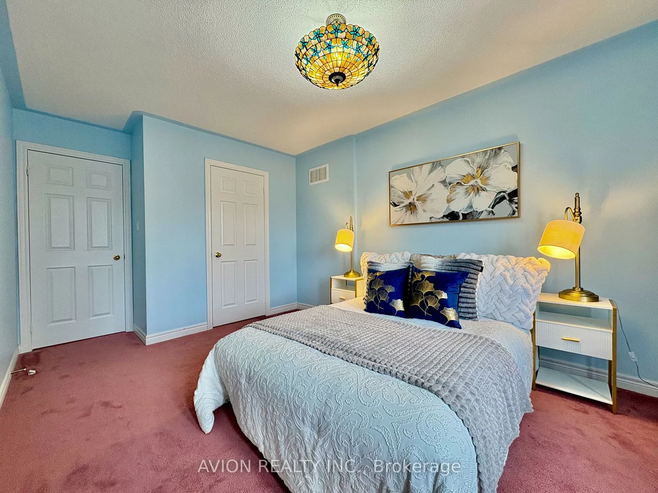 9, Outerbrook, Greensborough, Markham