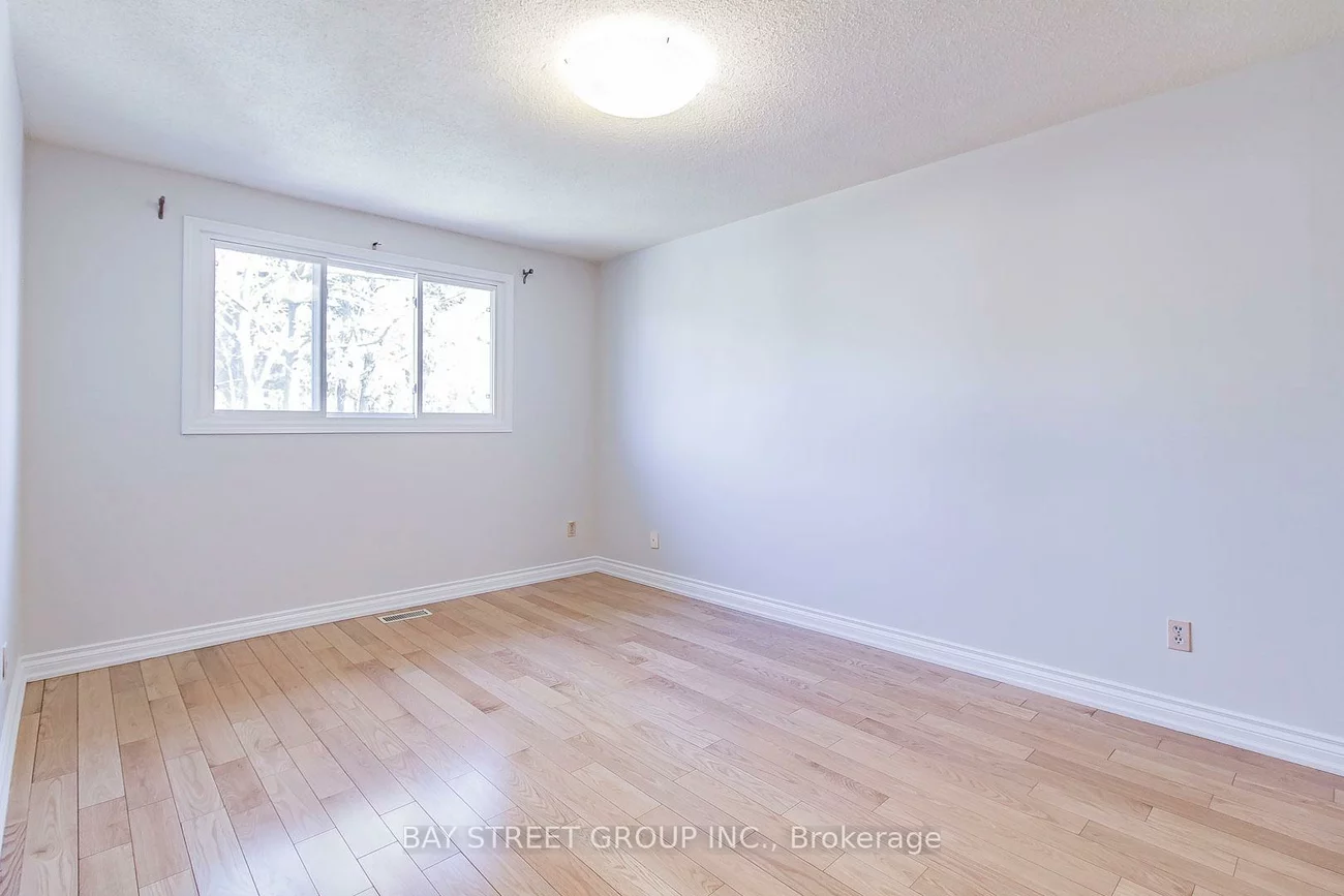 300, Fincham, Markham Village, Markham