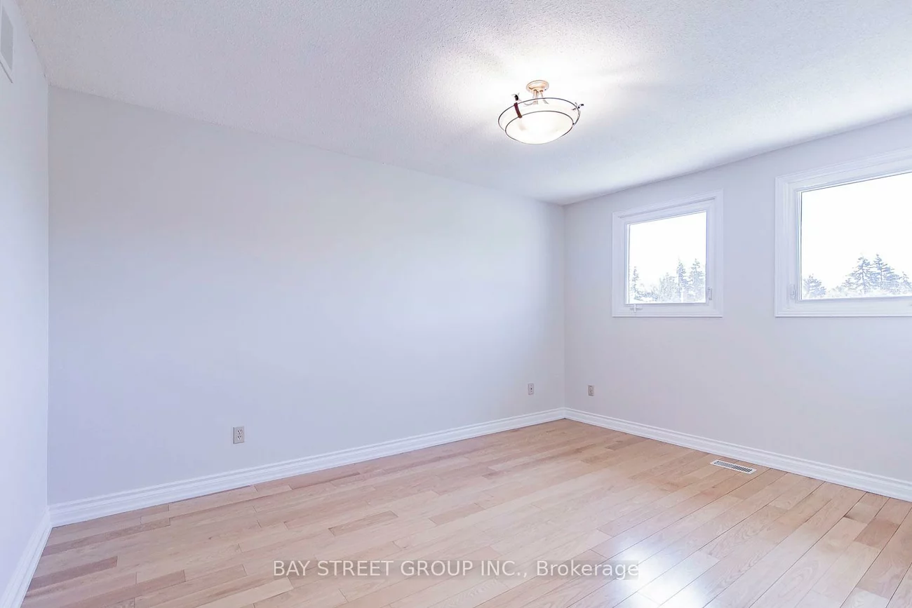 300, Fincham, Markham Village, Markham