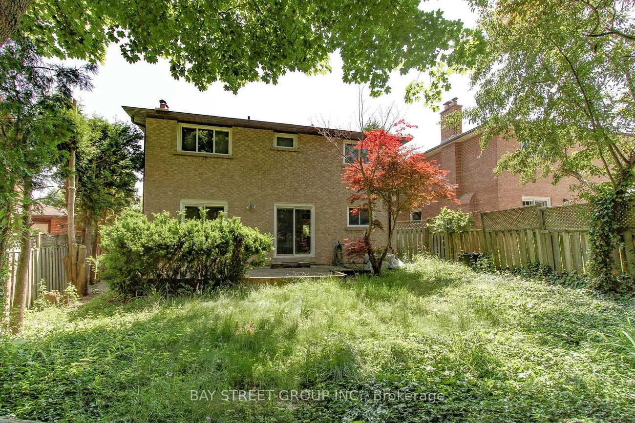 300, Fincham, Markham Village, Markham