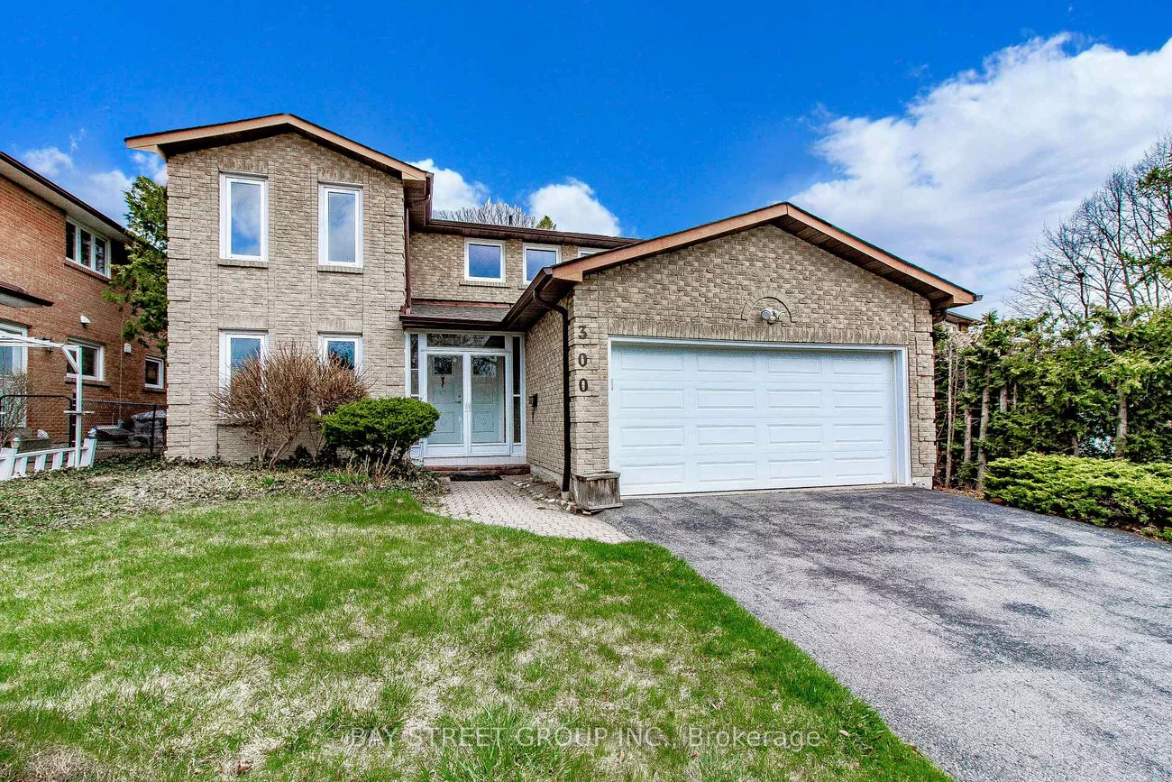 300, Fincham, Markham Village, Markham