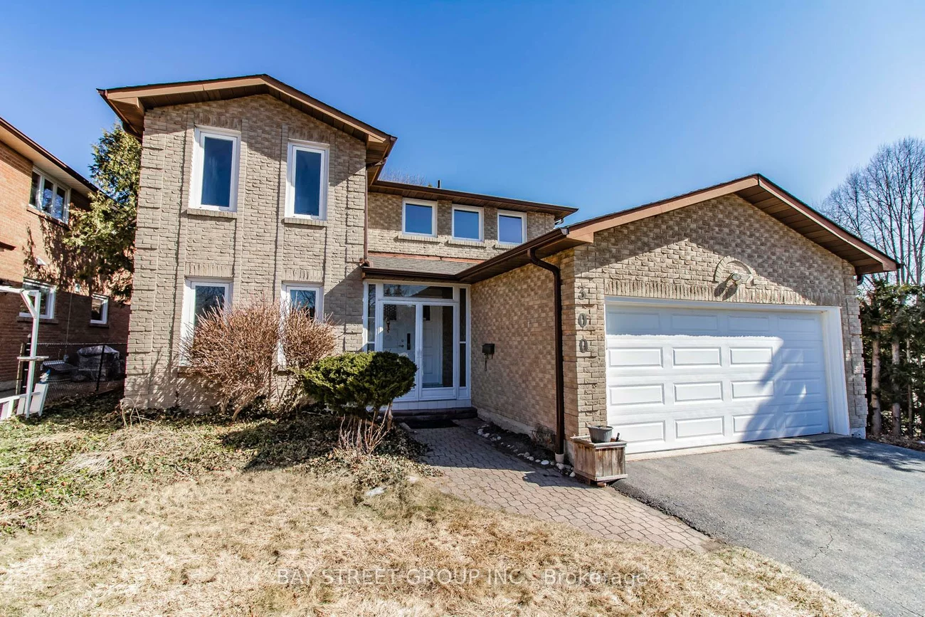 300, Fincham, Markham Village, Markham