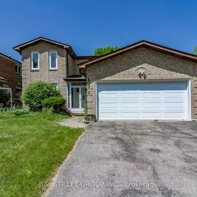 300, Fincham, Markham Village, Markham