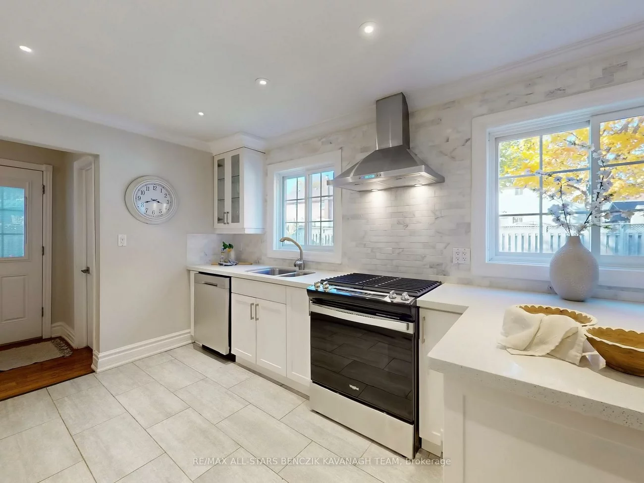 14, Hamilton Hall, Markham Village, Markham