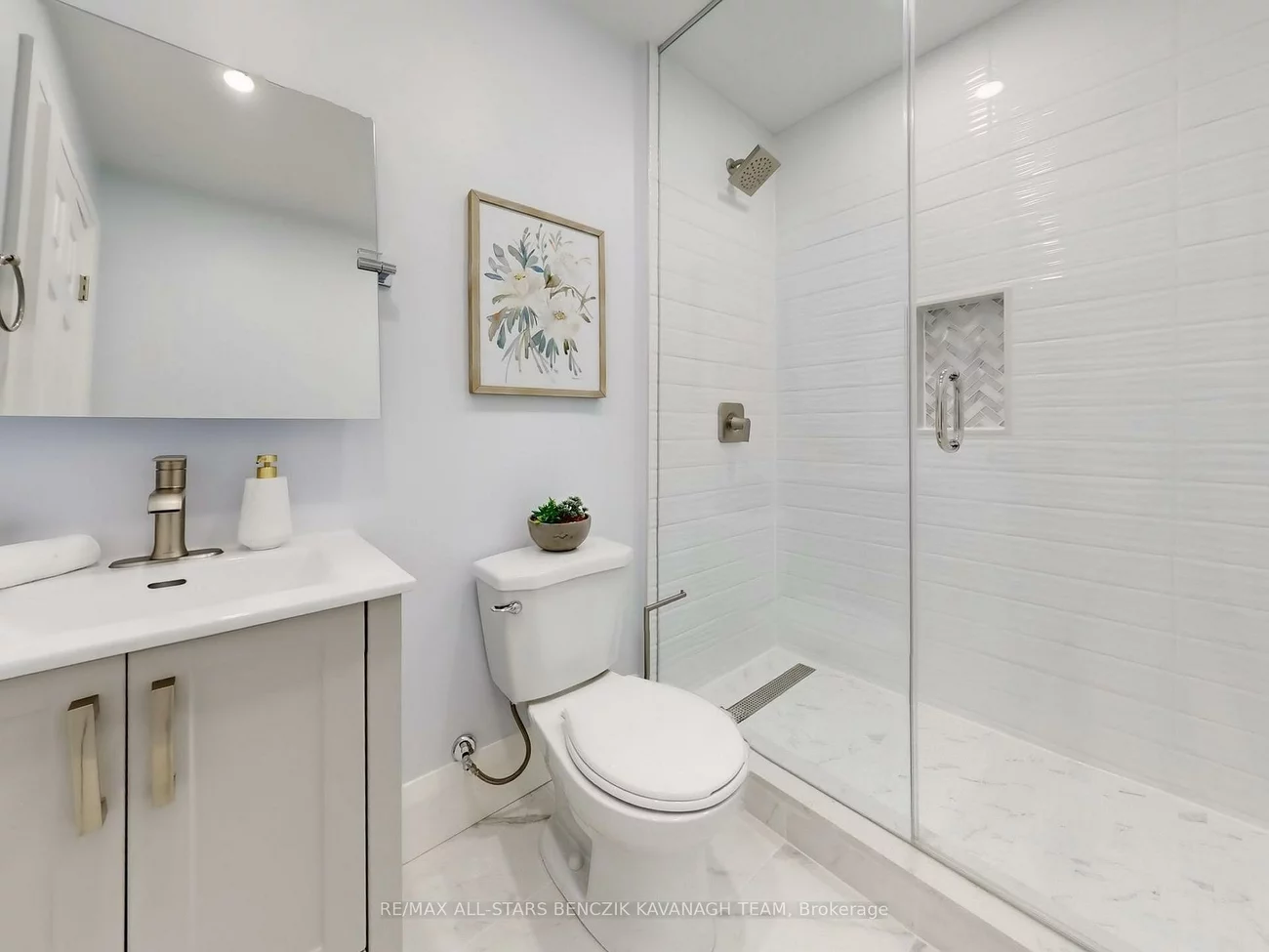 14, Hamilton Hall, Markham Village, Markham