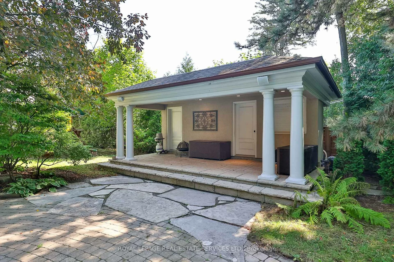 9, Seinecliffe, Bayview Glen, Markham