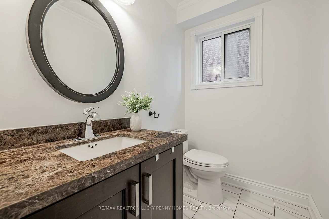 8, Hallam, Markham Village, Markham